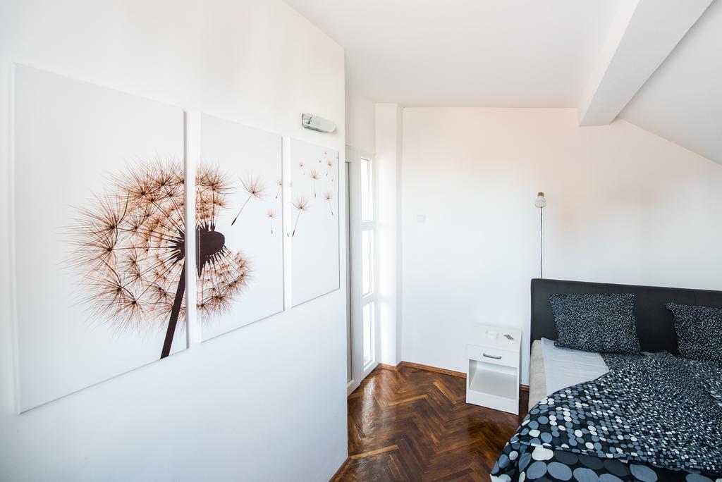 Apartment Andreja เบลเกรด ภายนอก รูปภาพ