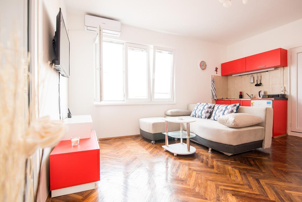 Apartment Andreja เบลเกรด ภายนอก รูปภาพ
